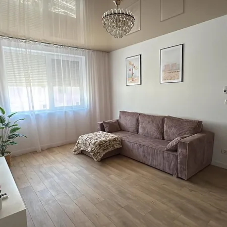 Blue - Neversea - Old Town Apartment