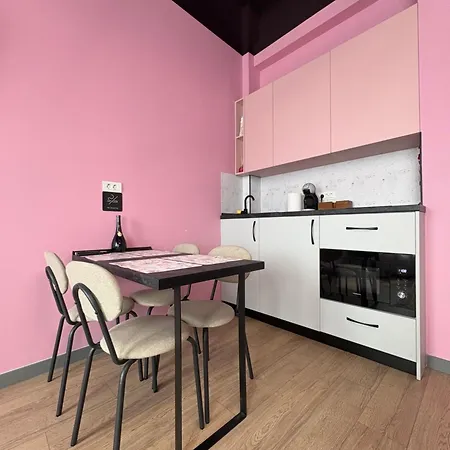 Blue - Neversea - Old Town Apartment *